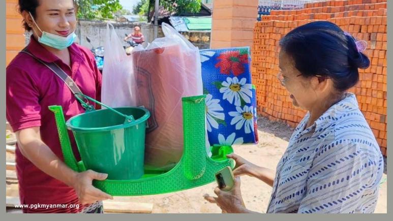 Donation to Earthquake Affected People in Pyimana, Nay Pyi Taw